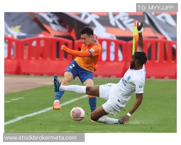 主力前锋伤愈复出首秀即破门 助队取得关键胜利